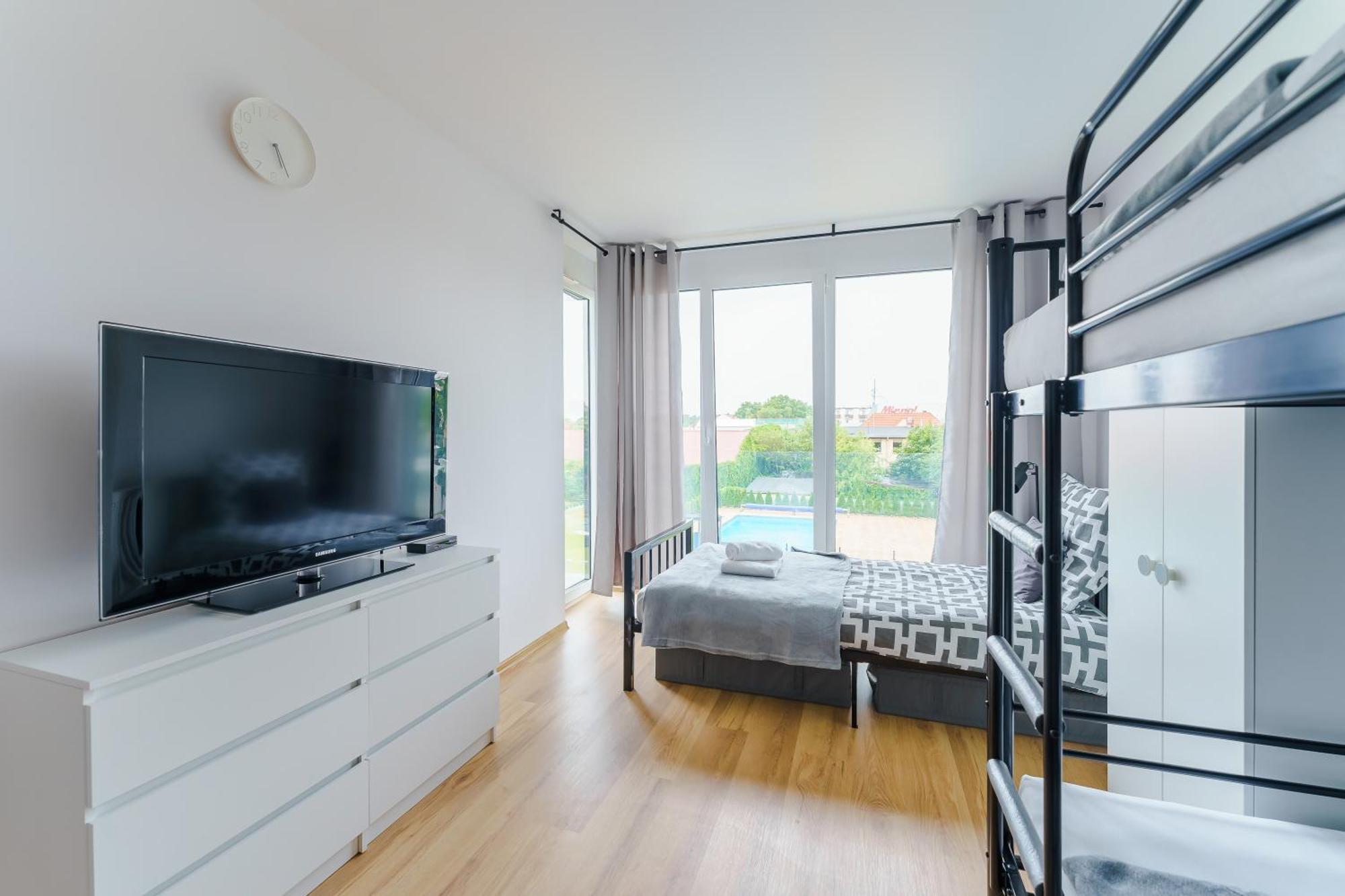 Apartament 5 Osobowy By Perlowa Przystan Rent Kołobrzeg Exteriör bild